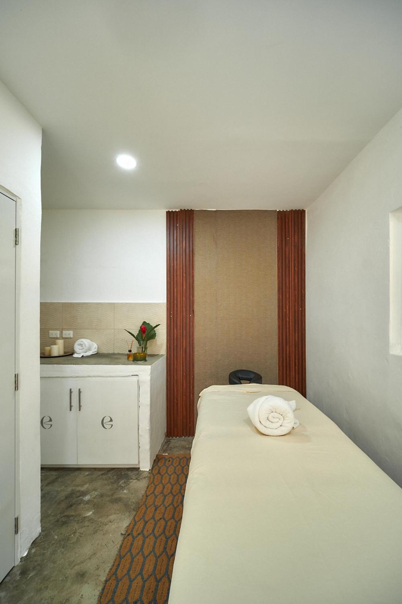 Empyrean Tropical Wellness Portillo Las Terrenas Exterior photo